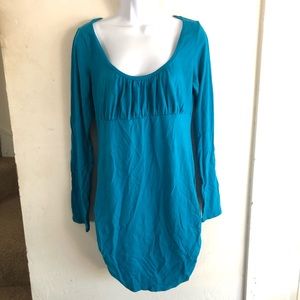 Tunic style ruched sides long sleeve top